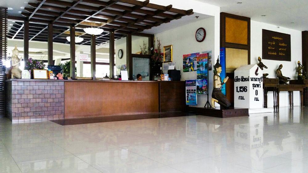 Nana Buri Hotel Chumphon Exterior foto