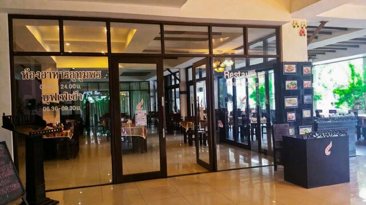 Nana Buri Hotel Chumphon Exterior foto
